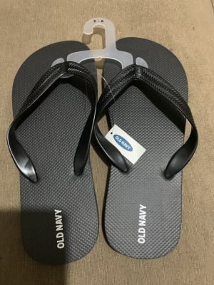Dollar flip flops old navy 2019 on sale