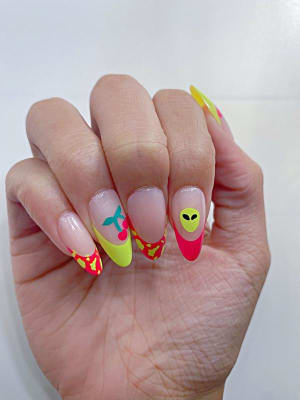 ＼NAIL/NOOO／ Amazon.com: NOVO OVO Fake Toe Nail Tips Press on, Soft Gel Toenail