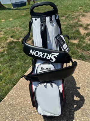 ZXi Staff Stand Bag | Dunlop Sports US