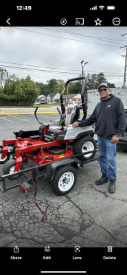 Radius E Series 48 52 and 60 inch Zero Turn Mowers Exmark