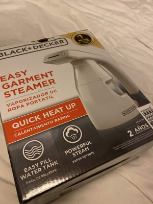 Black + Decker Easy Garment Steamer. Powerful, Quick Heat Up, Easy Fill.  White. – ASA College: Florida