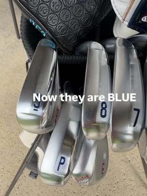 52 レッドクリスタリナム× SKGシルバー　ハイブリッド Srixon ZXi5 Irons in all configurations and variants at