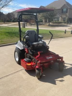 Lazer Z E Series Commercial Zero Turn Mowers Exmark