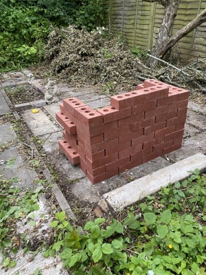 Wickes bricks and top blocks