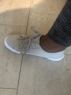 Old navy canvas sneakers outlet