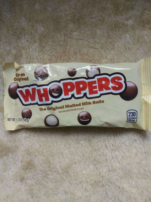 Whoppers Malted Milk Balls Candy, Box 5 oz 