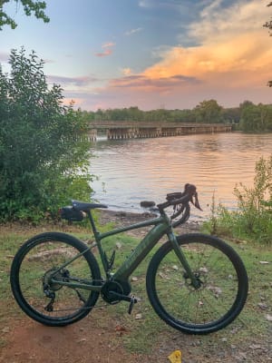 giant gravel e bike 2020