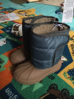 Old navy duck boots toddler discount