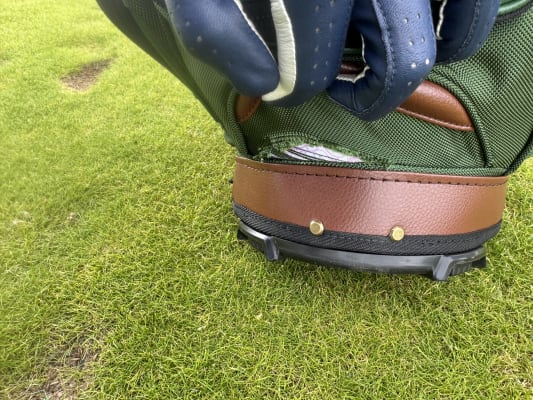 Limited Edition Spring Stand Bag | Dunlop Sports US