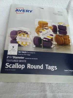 Avery 80511 $13.47 Scallop Round Tags, Textured, 2-1/, PK90 ...
