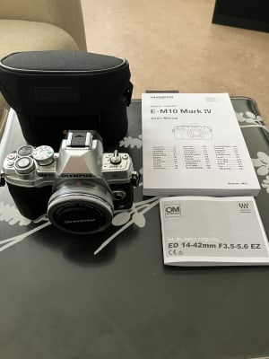 Olympus OM-D E-M10 Mark IV + 14-42mm EZ kopen? | Cameranu
