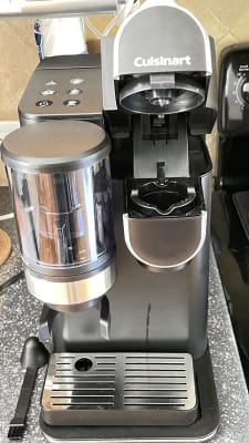  Cuisinart DGB-2W Grind & Brew Single-Serve Coffeemaker