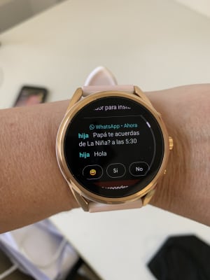 Reloj inteligente Fossil dorado gen 5