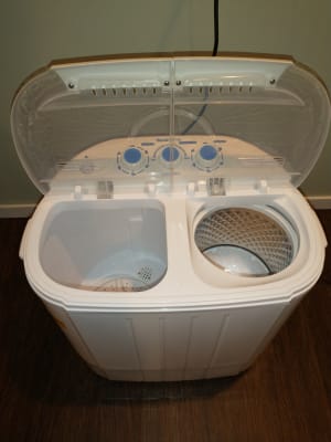 Deco Gear Compact Twin Tub Washing Machine, Agitation Wash and Spin Dr —  Beach Camera