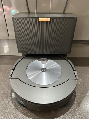 Wifi Connected Roomba Combo® j7+ Robot Vacuum & Mop