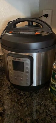 Instant Pot 8 Quart Duo Crisp + Air Fryer - New 857561008842