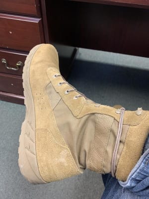 Lightweight rocky boots top