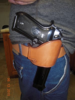 Bianchi 101 sales foldaway holster