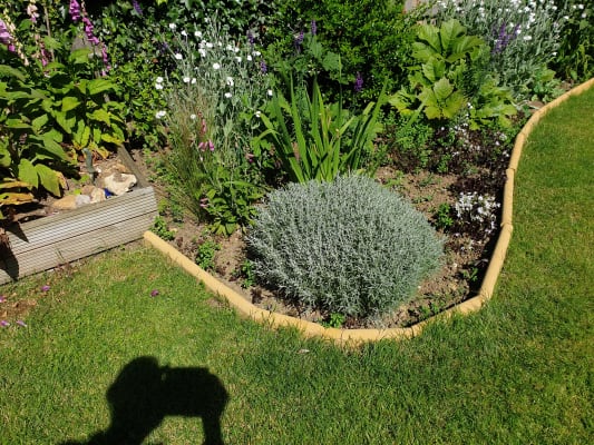 Marshalls Round Smooth Edging Stone Buff 600 x 150 x 50mm