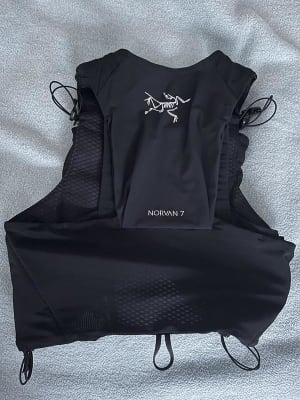 トップス norvan7 vest ARC'TERYX Arc'Teryx - Women's Norvan 7 Vest - X000006803 | Past Season