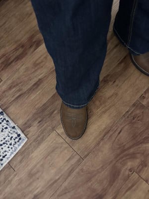 Stivali western da donna in pelle Ariat Delilah Round Toe
