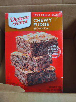 Duncan Hines Chewy Fudge Brownie Mix 18.3 oz
