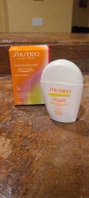 Urban Environment Vitamin C Sunscreen SPF 42 | SHISEIDO