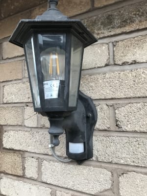 Wickes pir best sale wall lantern