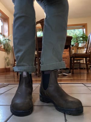 Blundstone Unisex Classics 550 Chelsea Casual Boots Antique Brown elliottsboots