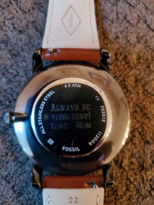 The Minimalist Three-Hand Amber Leather 