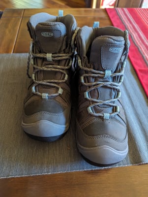 Browns shoes black discount friday 218