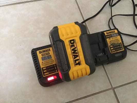 DeWalt 20V 60V Max Flexvolt 9.0Ah Lithium Ion Battery DCB609 Wilco Farm Stores