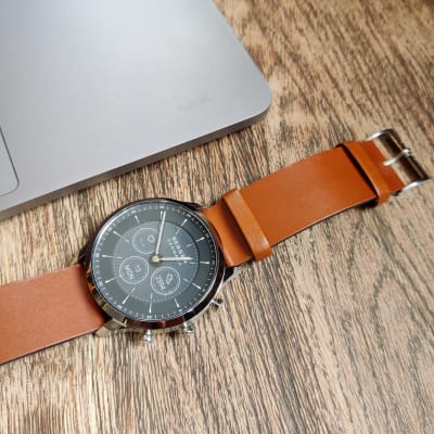 Hybrid Smartwatch HR - Jorn 42mm Brown 