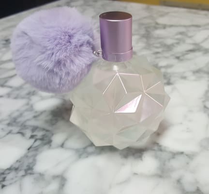 その他 Moonlight Eau de Parfum 100ml Amazon.com: Ariana Grande Moonlight Eau de Parfum – Floral