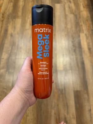 Matrix Total Results Mega Sleek Conditioner - 10.1 Oz (Smoothing)