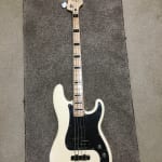 Fender special edition deluxe pj bass stores sale