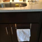 Umbra Schnook Over the Cabinet Towel Bar