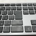 Dell Pro Plusマルチデバイス ワイヤレス キーボード – KB700