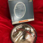 Sylvania h6024 basic halogen sealed beam headlight outlet