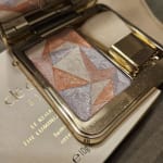 新品未開封●clé de peau 201 Twilight's Glow Cle De Peau Beaute Ladies Luminizing Face Enhancer 0.35 oz