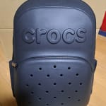 ８月末迄出品 ☆新品☆ クロックス クラシック バックパック 黒 シビッツ付き クロックス クラシック バックパック・定番バッグ｜Crocs公式