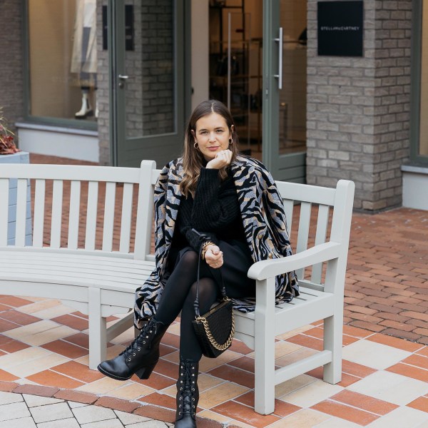 Stuart weitzman shop chain tall boot