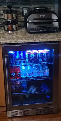 NewAir 177-Can Deluxe Beverage Cooler