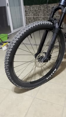 Bicicleta giant fathom 29 hotsell