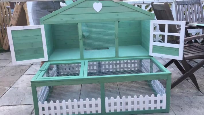Blossom guinea top pig hutch